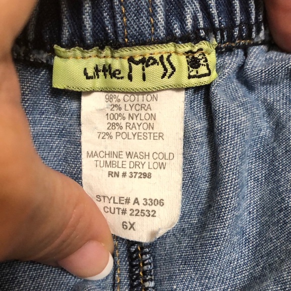 Denim skirt size 6X - Picture 3 of 3